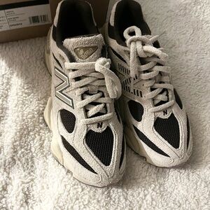 New Balance 9060 Sydney